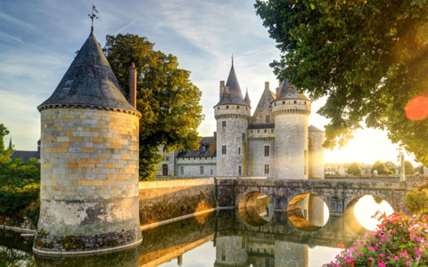 Khám phá vẻ đẹp cùng văn hoá nước Pháp